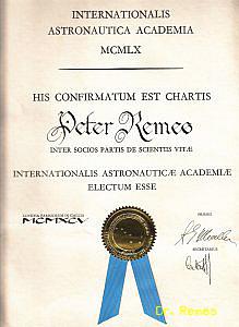 Dr. Remes Péter a Nemzetközi Asztronautikai Akadémia rendes tagja