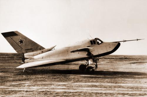 A MiG-105 típusú szovjet katonai űrrepülőgép a kísérleti repülések idején - forrás: Dr. Remes digitális archívum